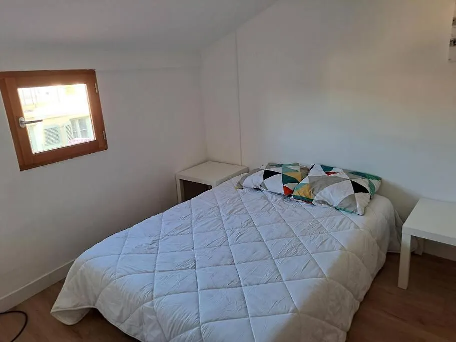 Budgetbnb 195A,Studette Rue Populaire location